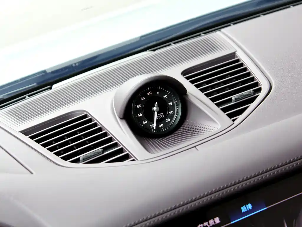 Porsche Panamera — фото 13