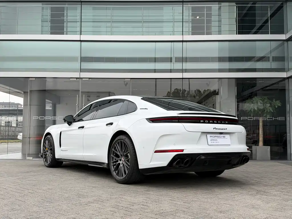 Porsche Panamera — фото 5