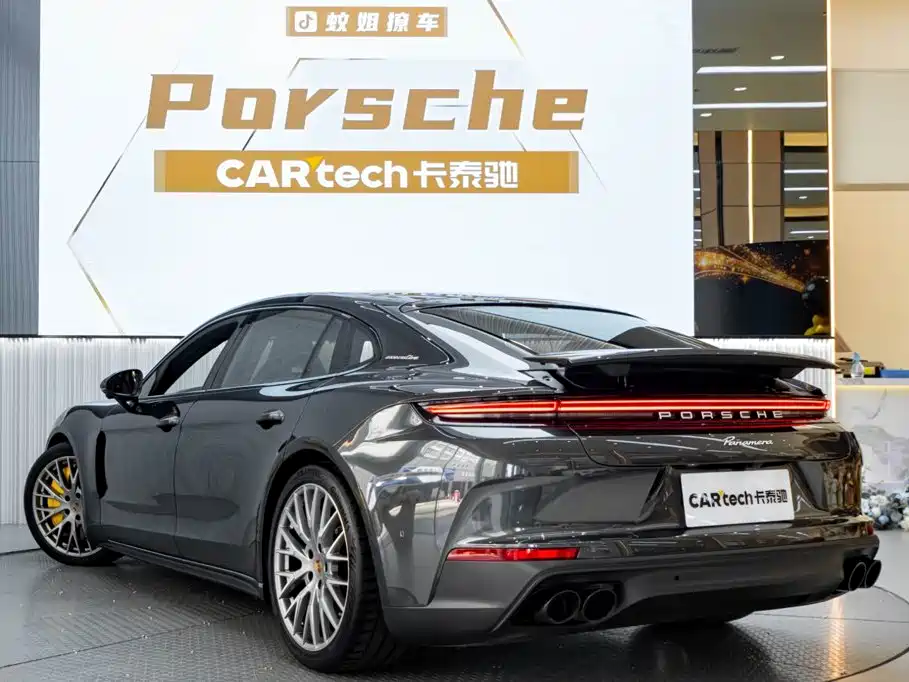 Porsche Panamera — фото 6