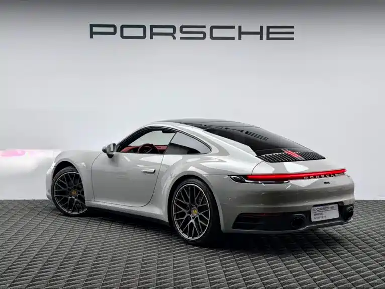 Porsche 911 — фото 5