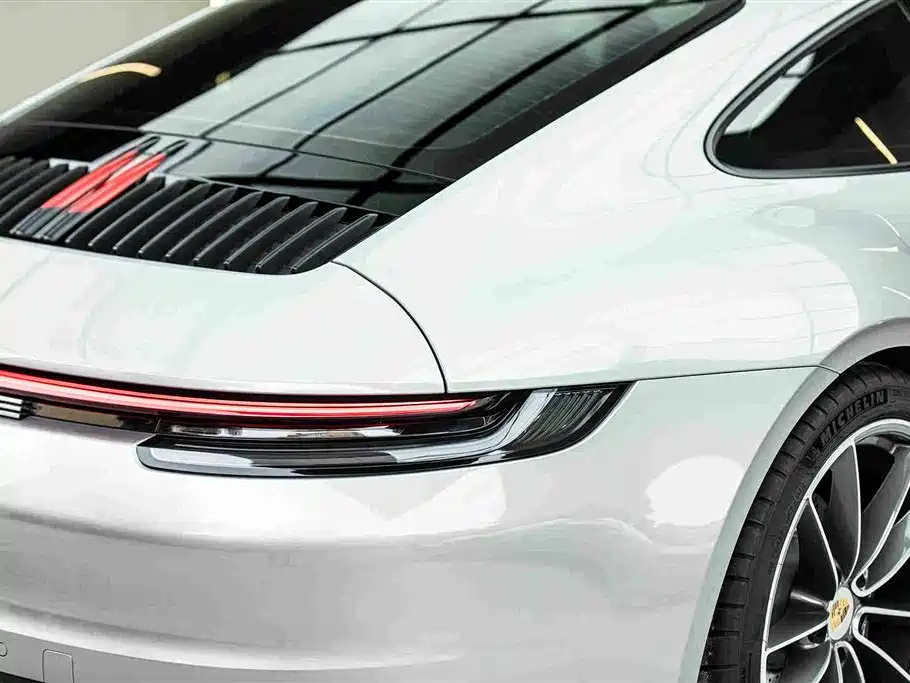 Porsche 911 — фото 9