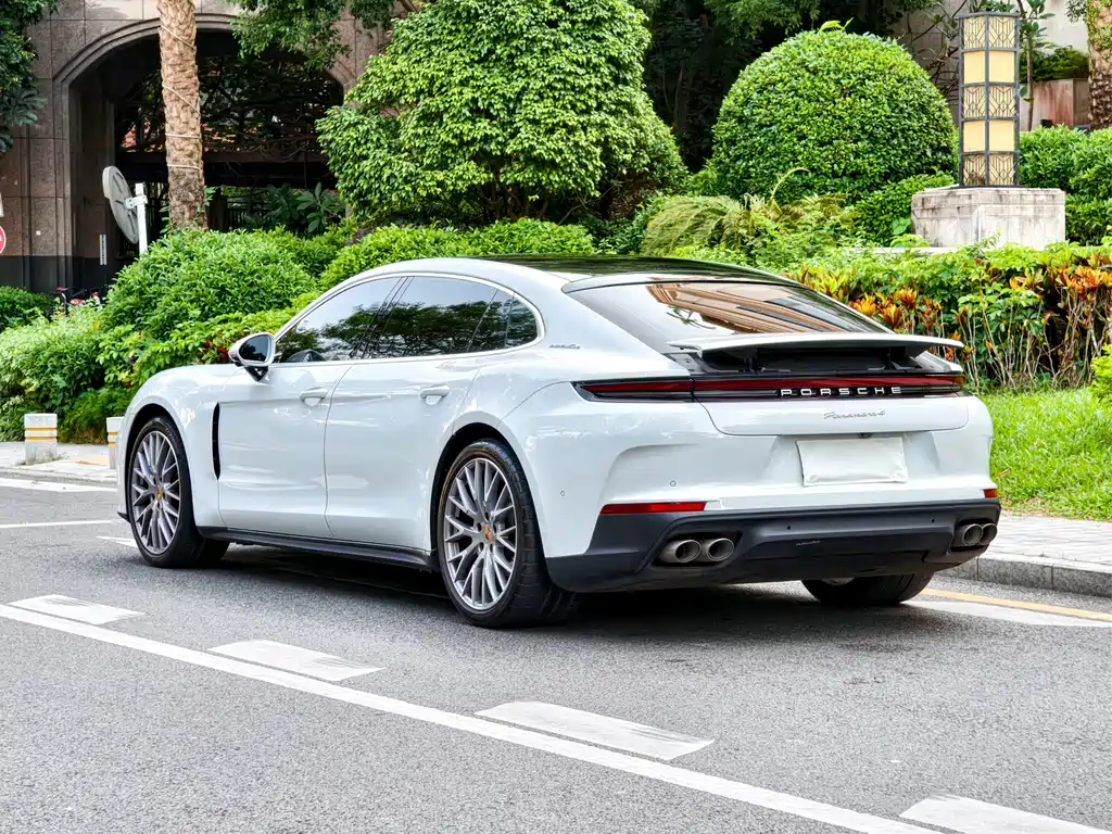 Porsche Panamera — фото 5