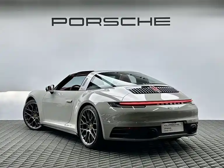 Porsche 911 — фото 4