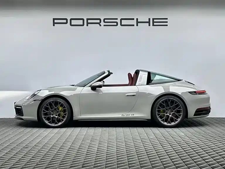 Porsche 911 — фото 5