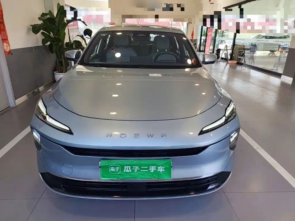 Roewe D6 — фото 3