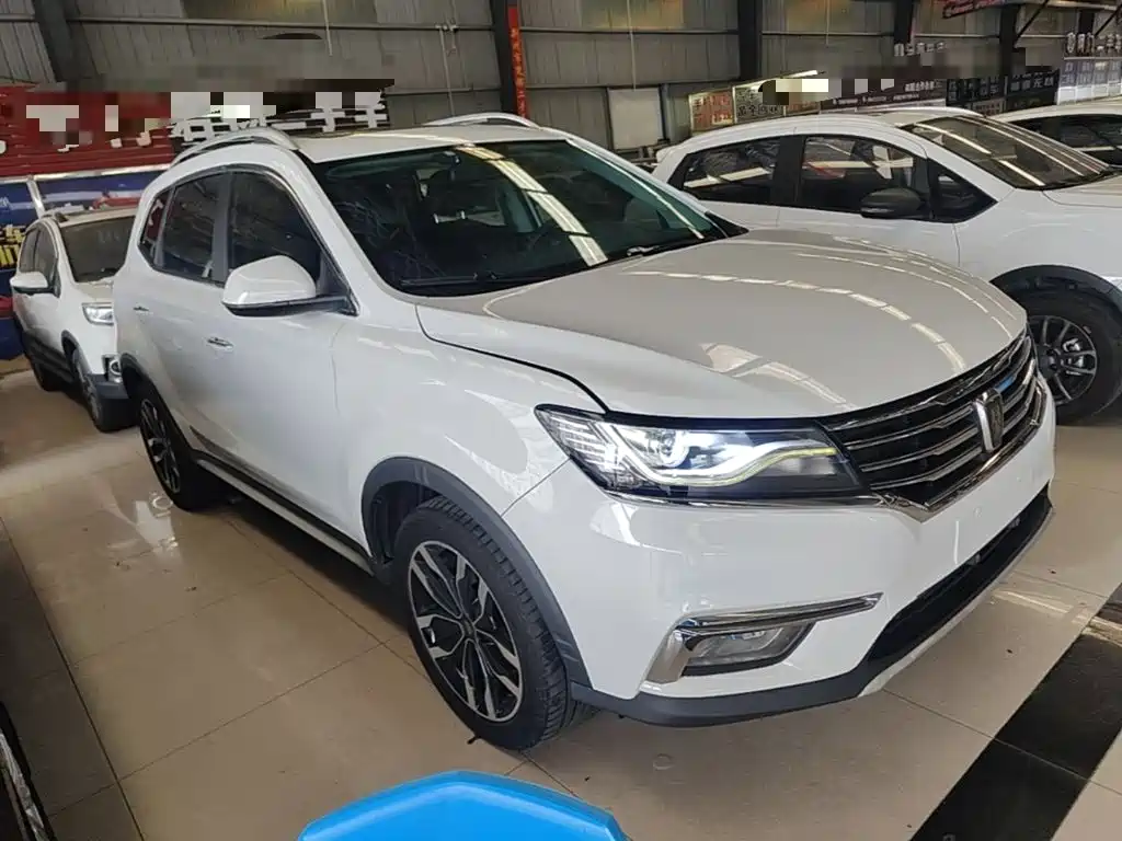 Roewe RX5 — фото 4