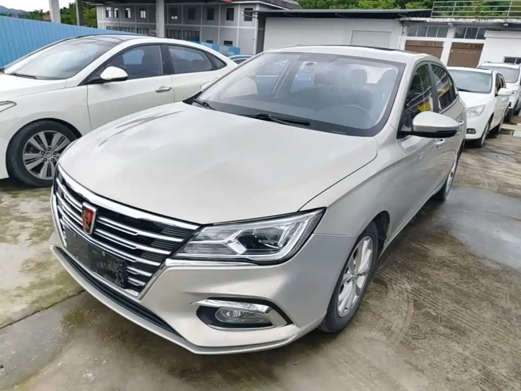 Roewe i5 — фото 2
