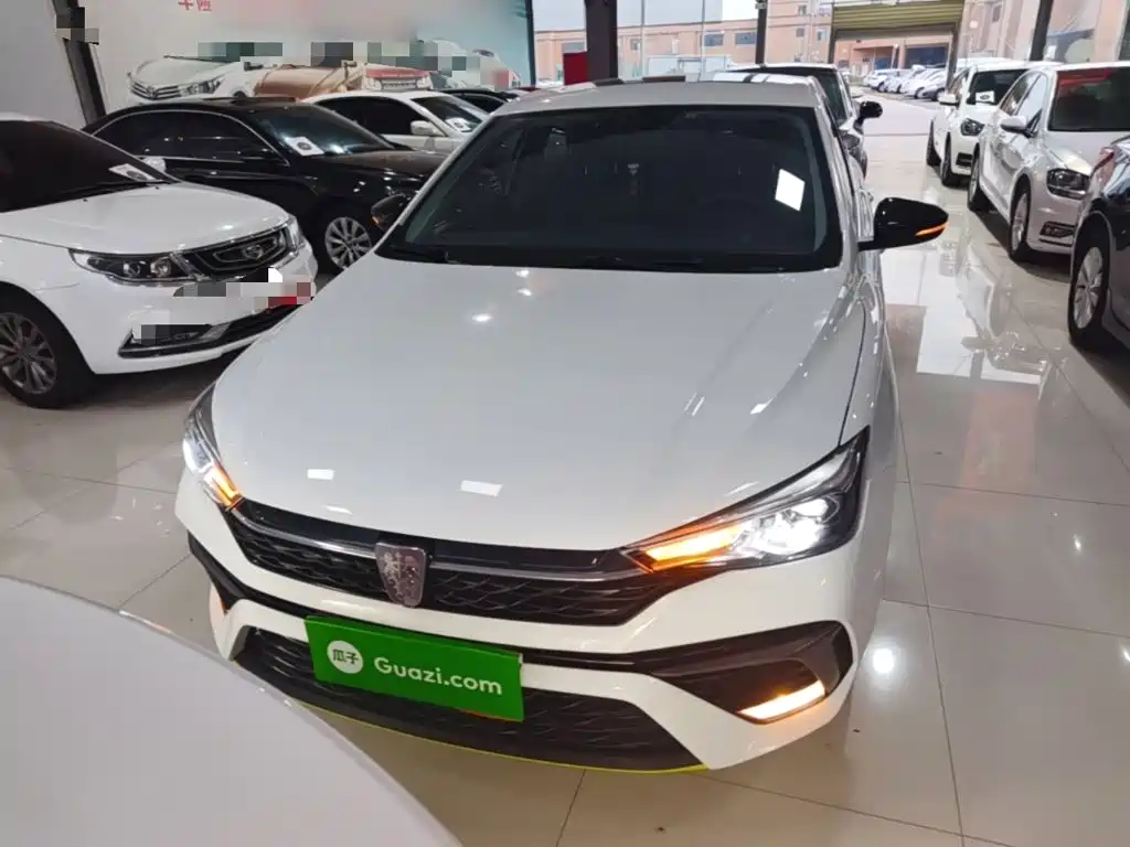 Roewe i5 — фото 3