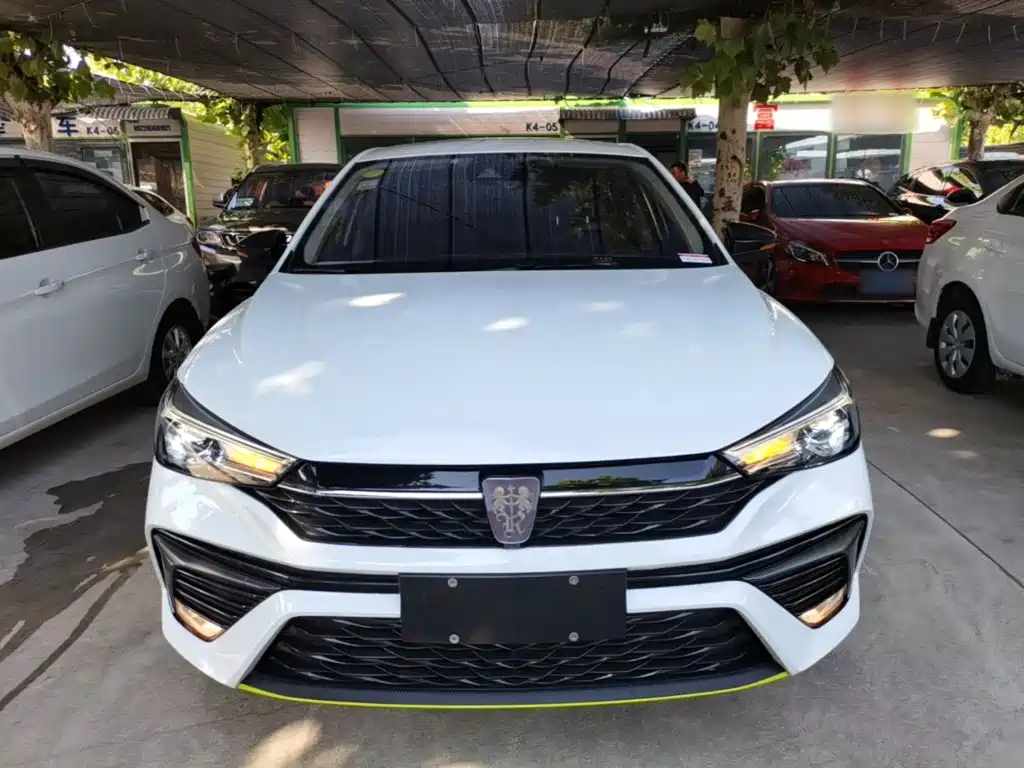 Roewe i5 — фото 3