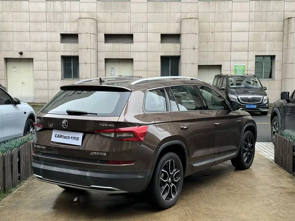 Skoda Kodiaq — фото 3