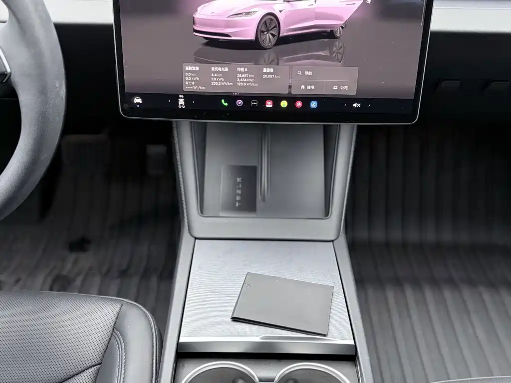Tesla Model 3 — фото 11