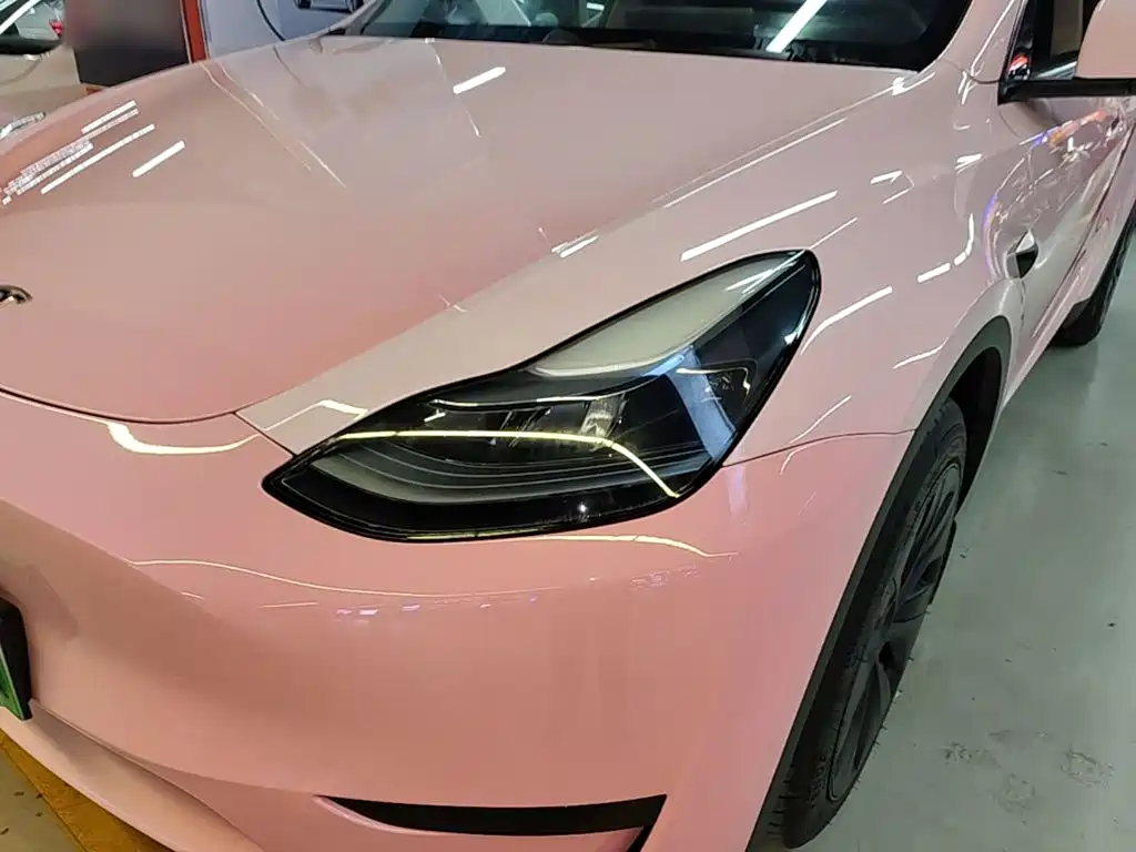 Tesla Model Y — фото 24