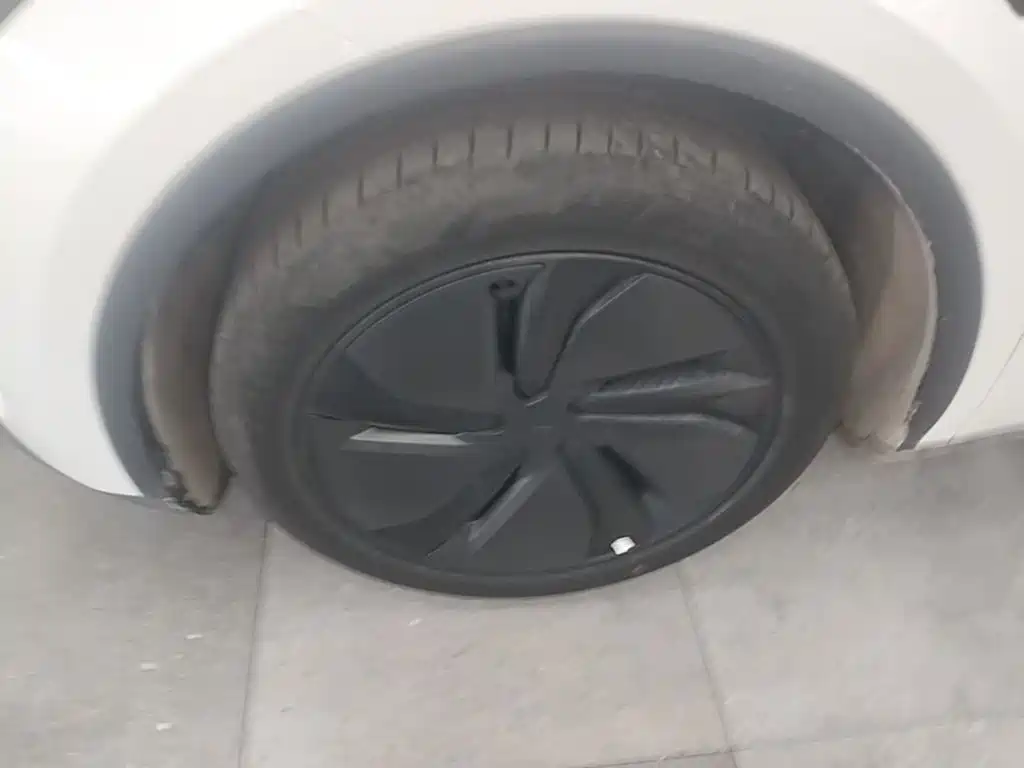 Tesla Model Y — фото 23