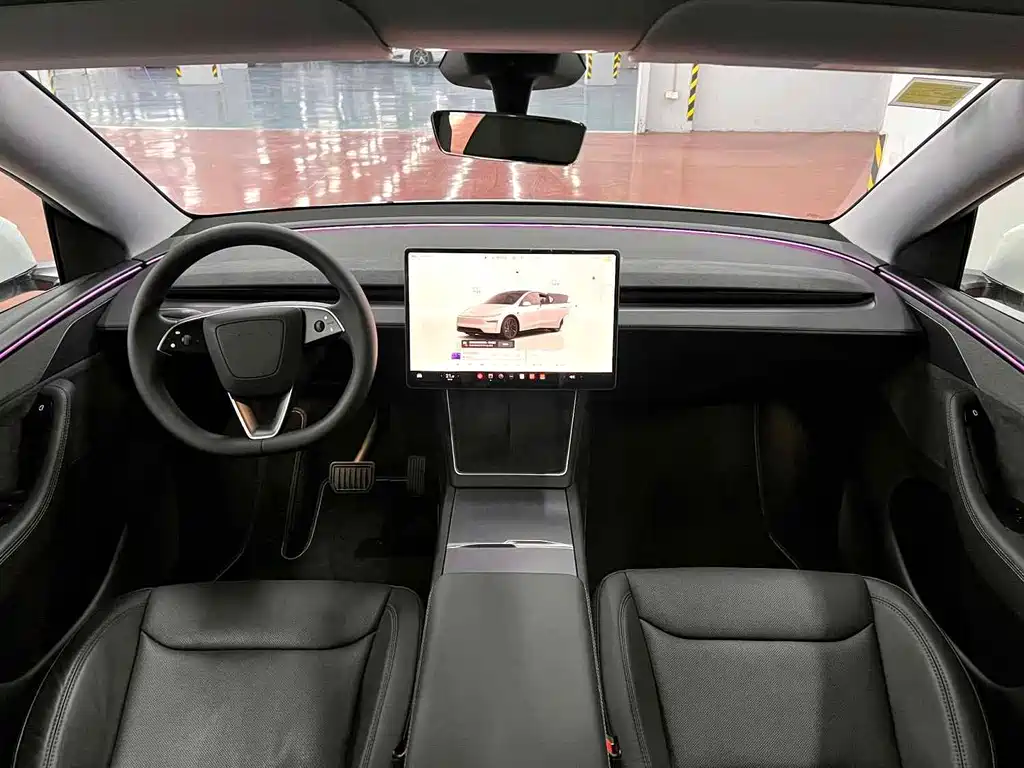 Tesla Model Y — фото 5