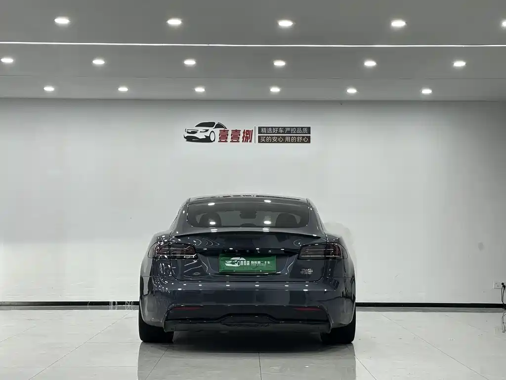 Tesla Model S — фото 3