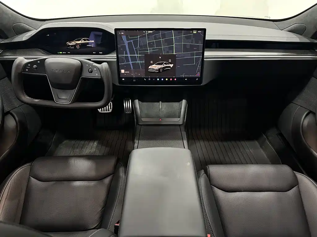 Tesla Model S — фото 4