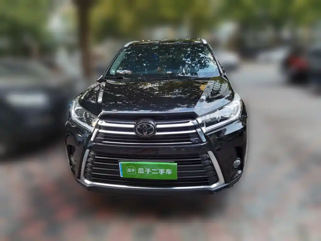 Toyota Highlander — фото 2