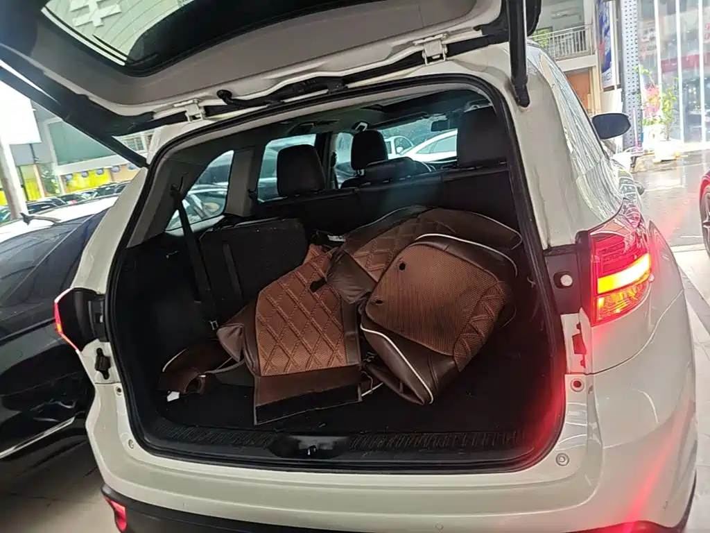 Toyota Highlander — фото 19