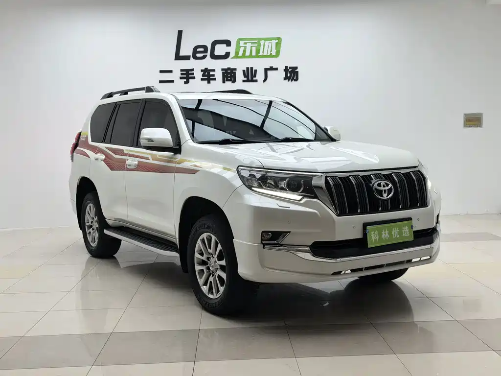 Toyota Prado — фото 3