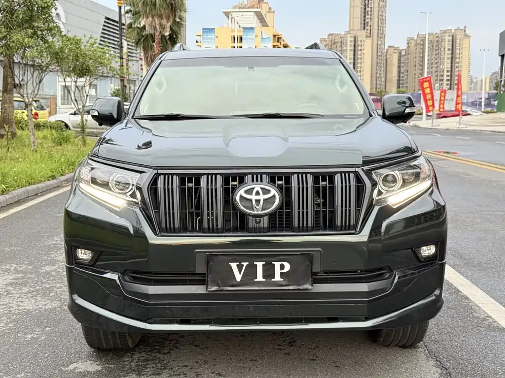 Toyota Prado (Import) — фото 2