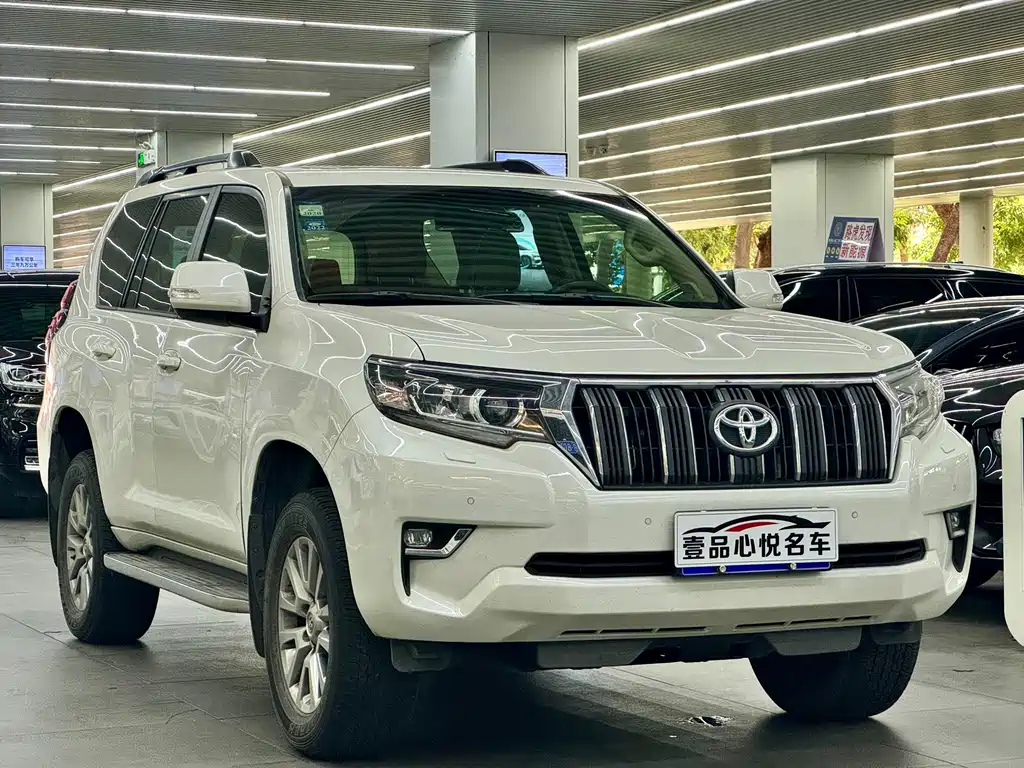 Toyota Prado — фото 3