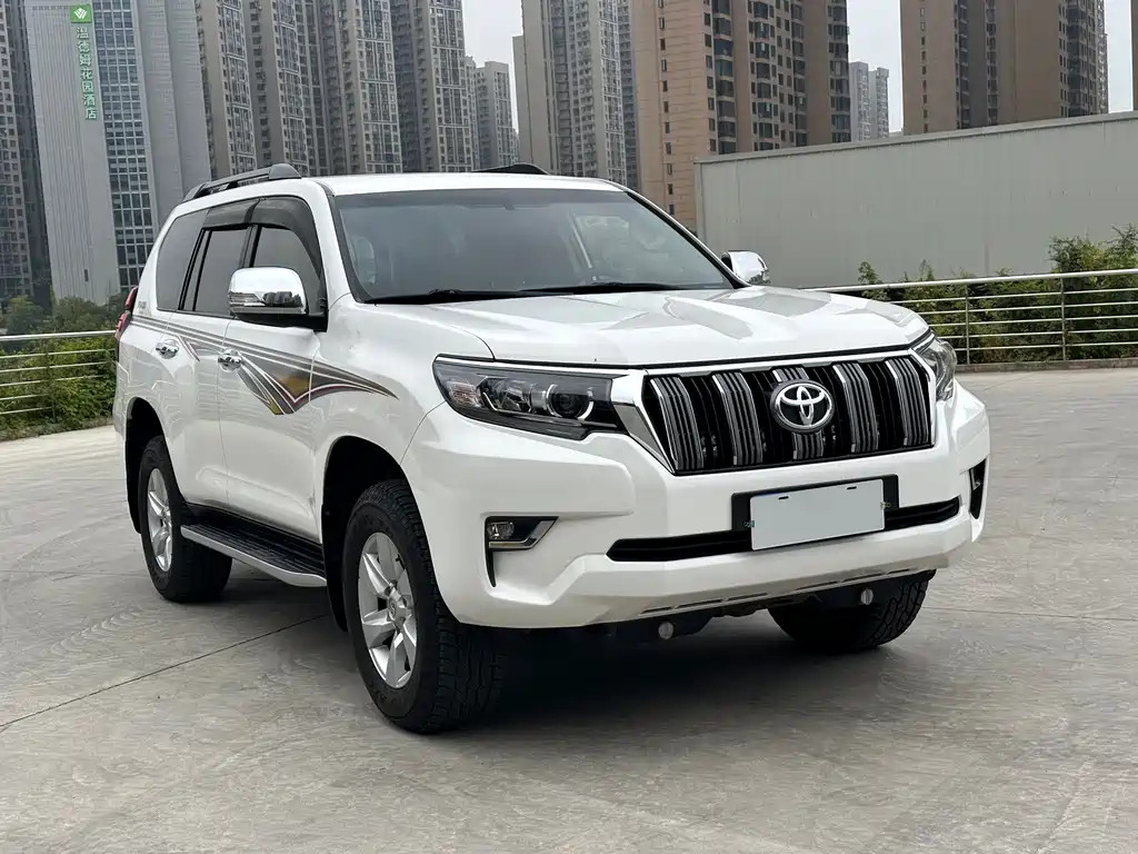 Toyota Prado (Import) — фото 3