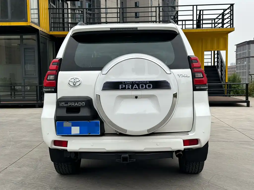 Toyota Prado (Import) — фото 8