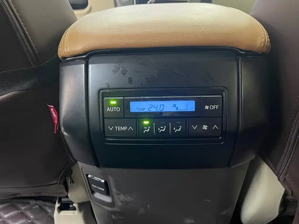 Toyota Prado (Import) — фото 13