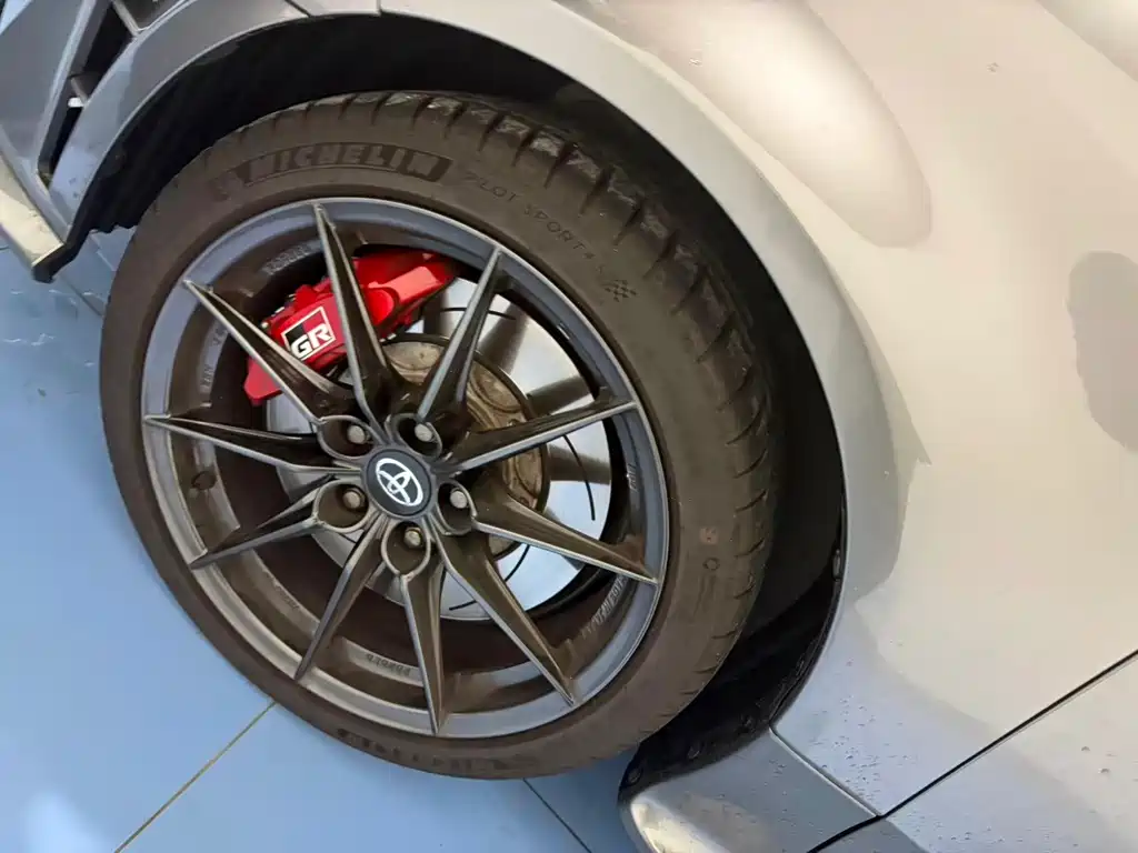 Toyota GR YARIS — фото 6