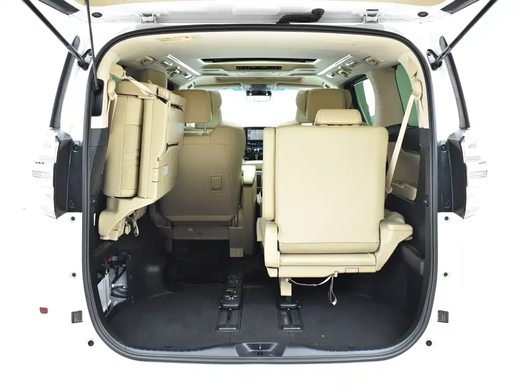 Toyota Vellfire — фото 22