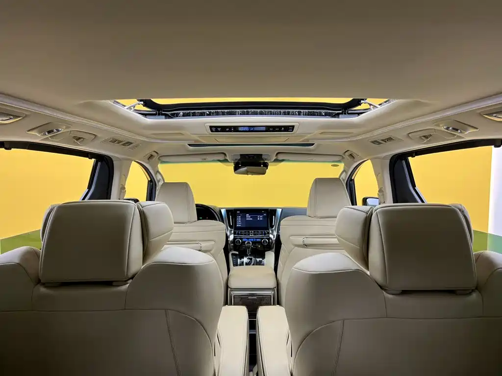 Toyota Vellfire — фото 35