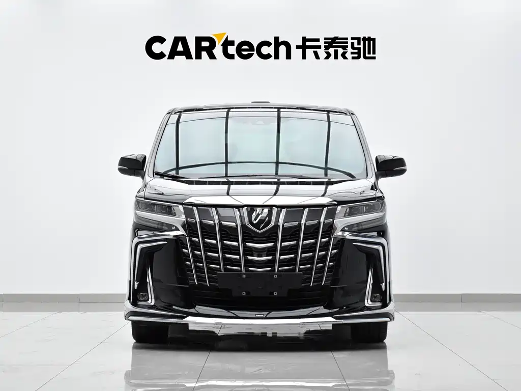 Toyota Alphard — фото 3