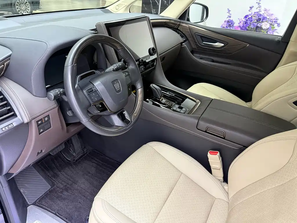 Toyota Vellfire — фото 14