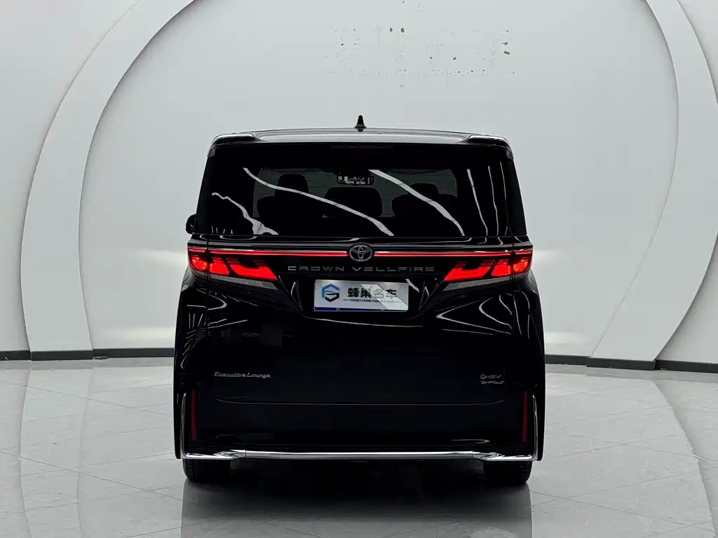 Toyota Vellfire — фото 26