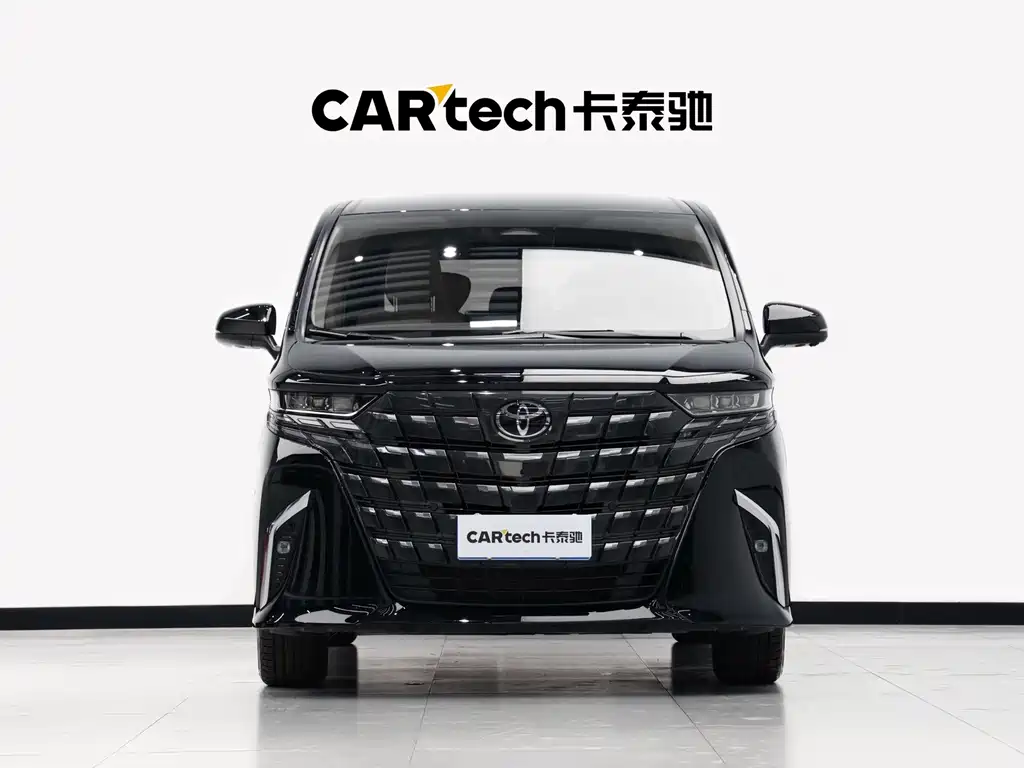 Toyota Alphard — фото 3