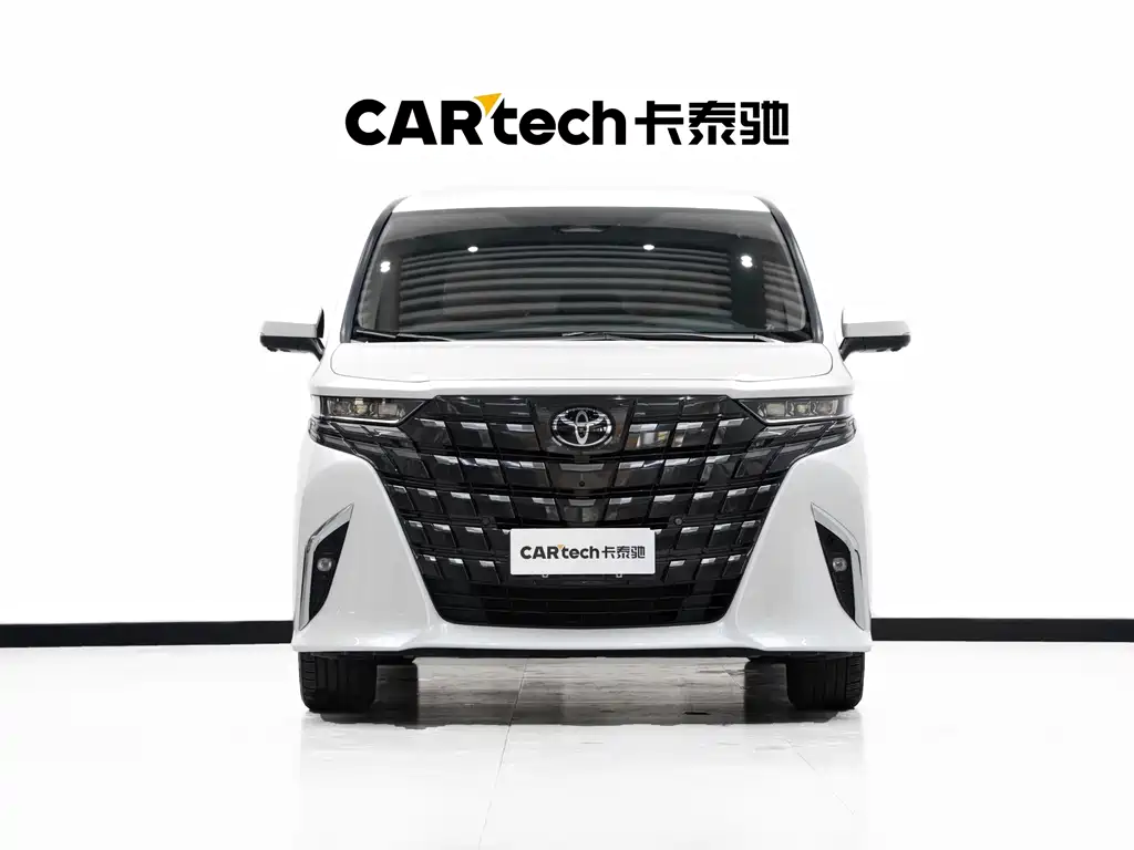 Toyota Alphard — фото 3