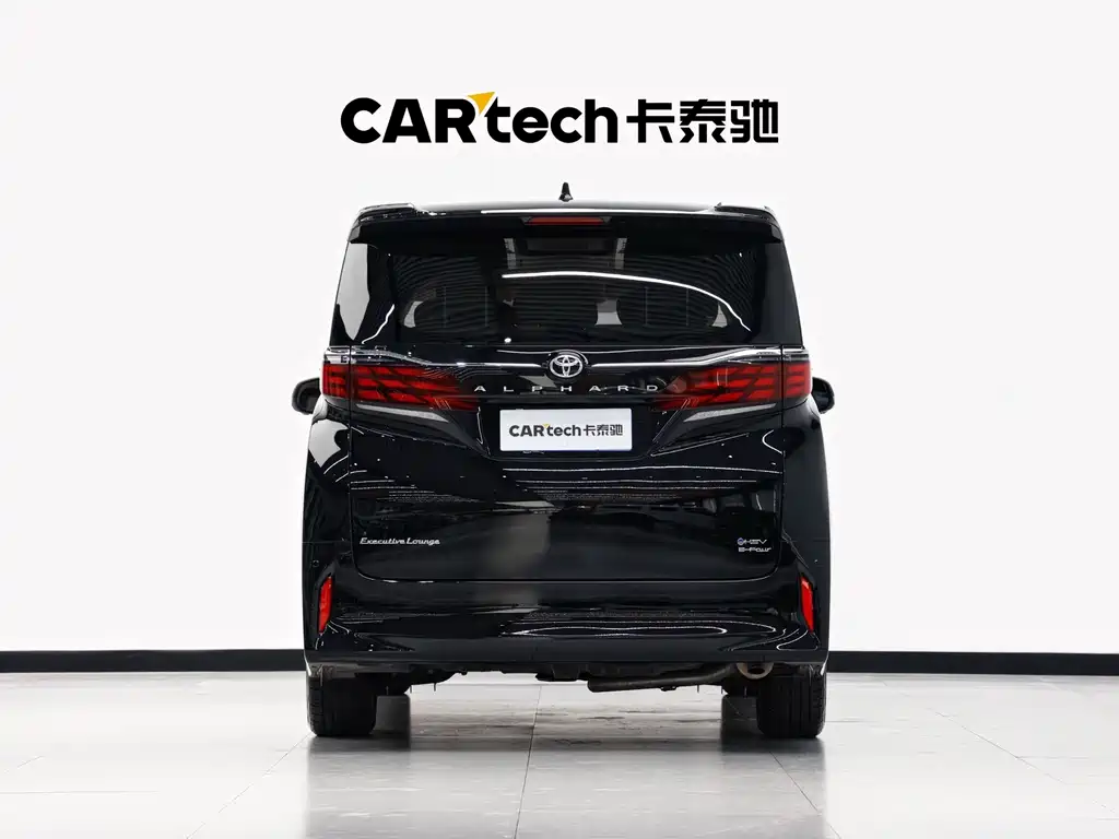 Toyota Alphard — фото 29