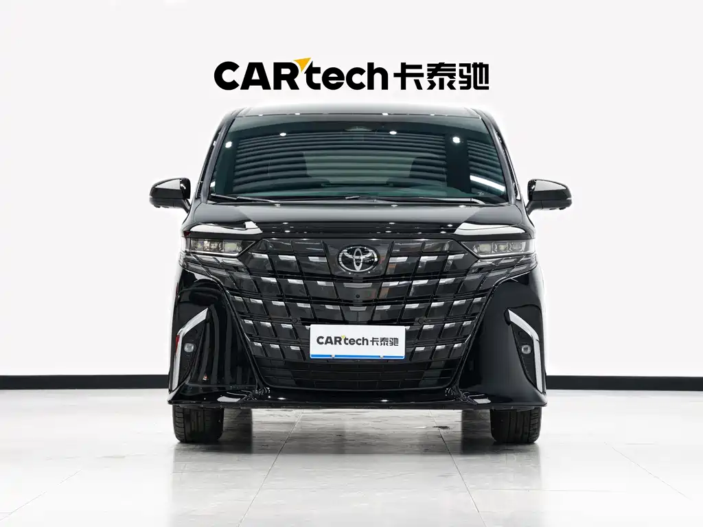 Toyota Alphard — фото 3