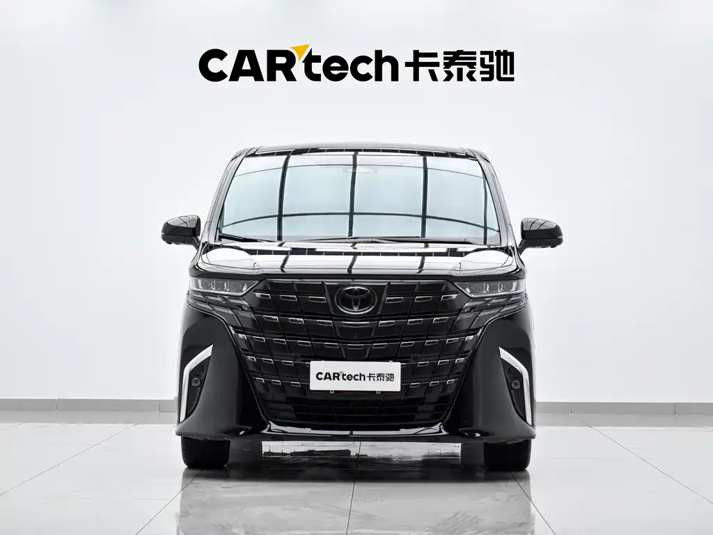 Toyota Alphard — фото 3