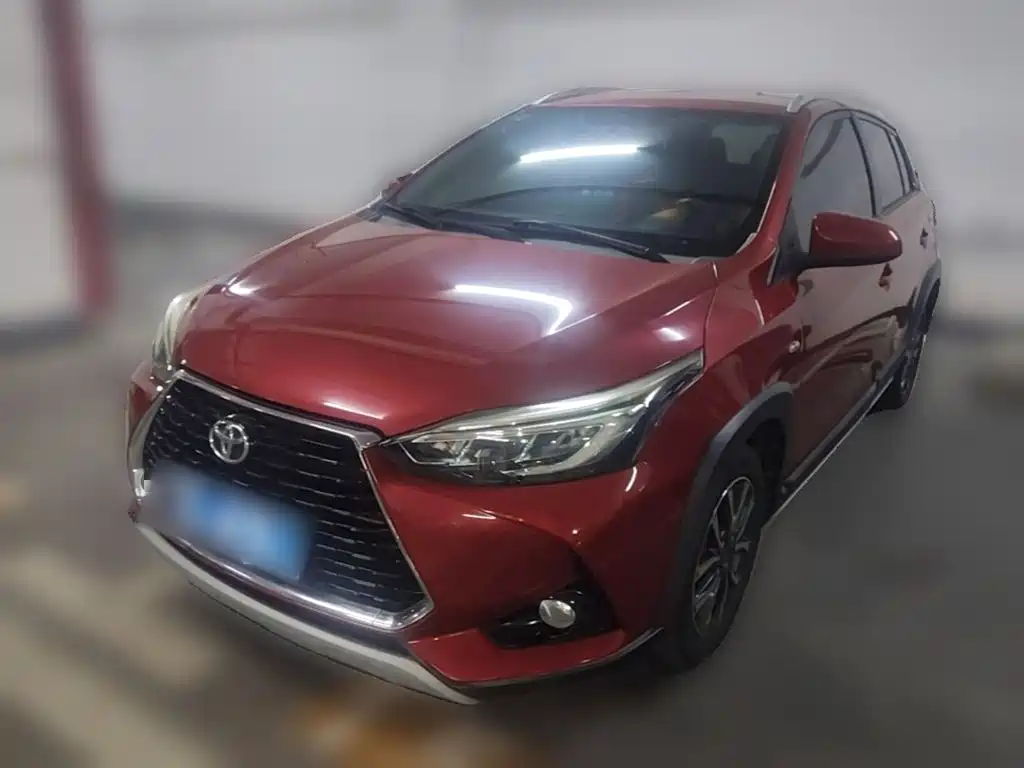 Toyota Yaris L — фото 3