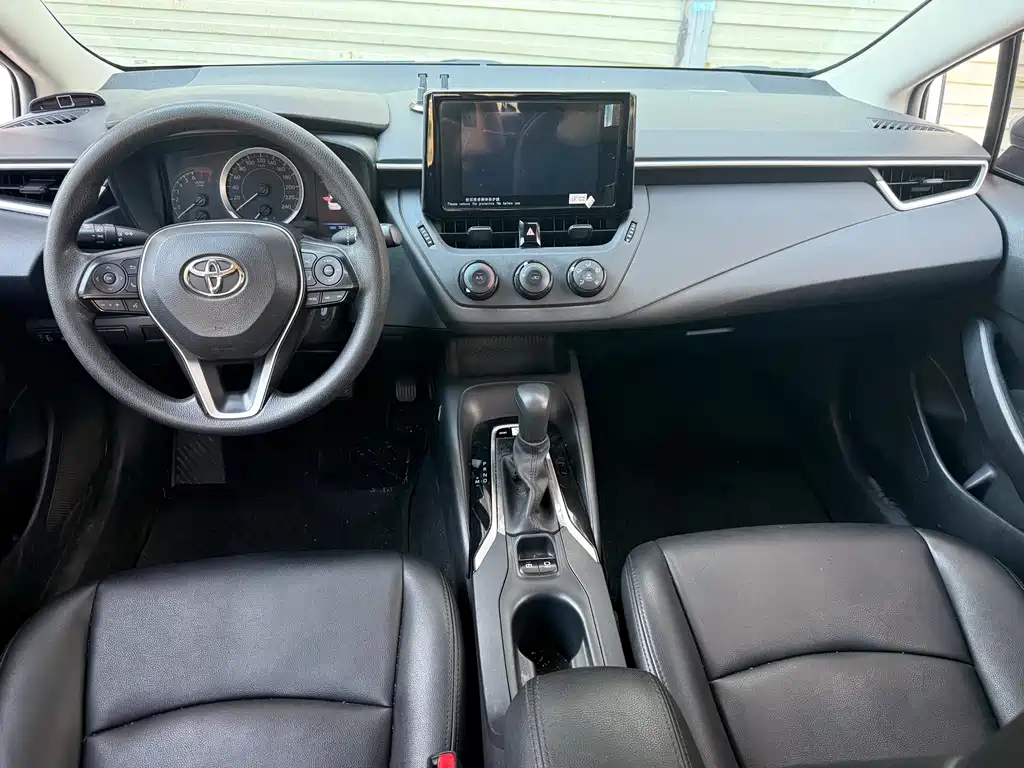 Toyota Corolla — фото 6