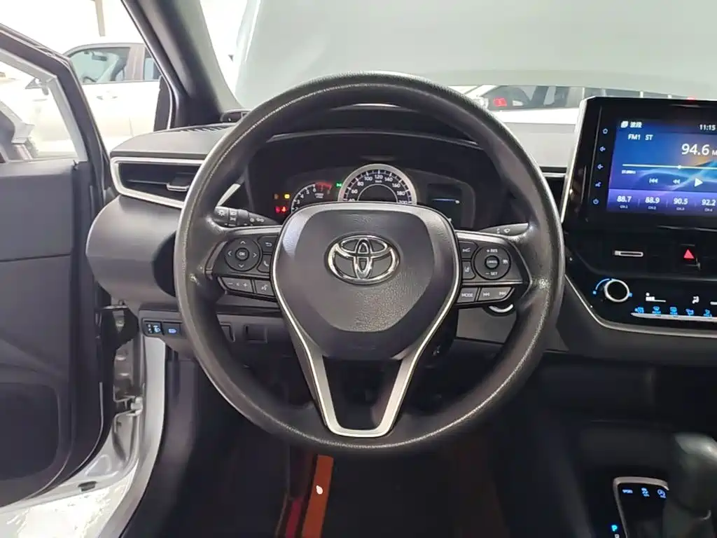 Toyota Levin — фото 11