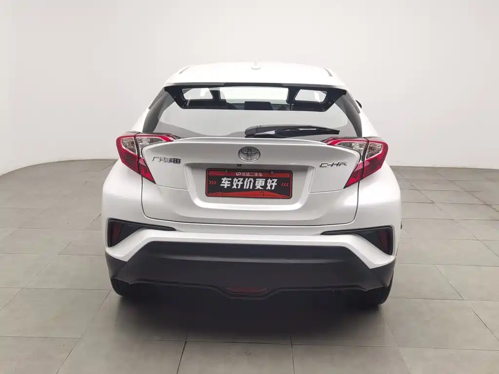 Toyota C-HR — фото 4