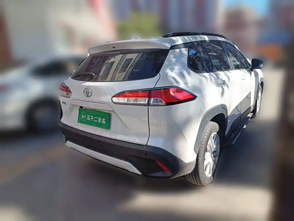 Toyota Corolla Cross — фото 4