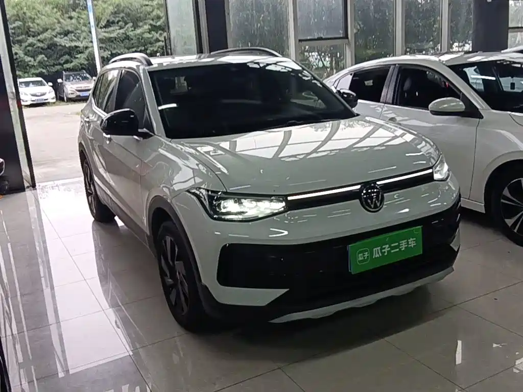Volkswagen Tharu — фото 4