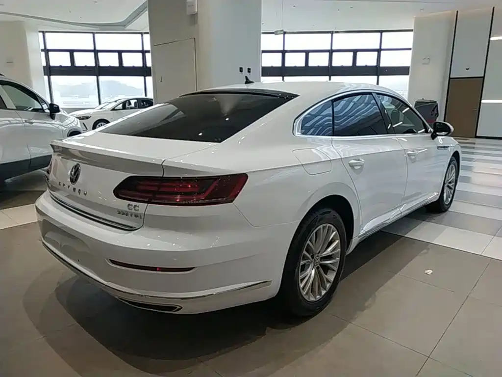 Volkswagen CC — фото 7