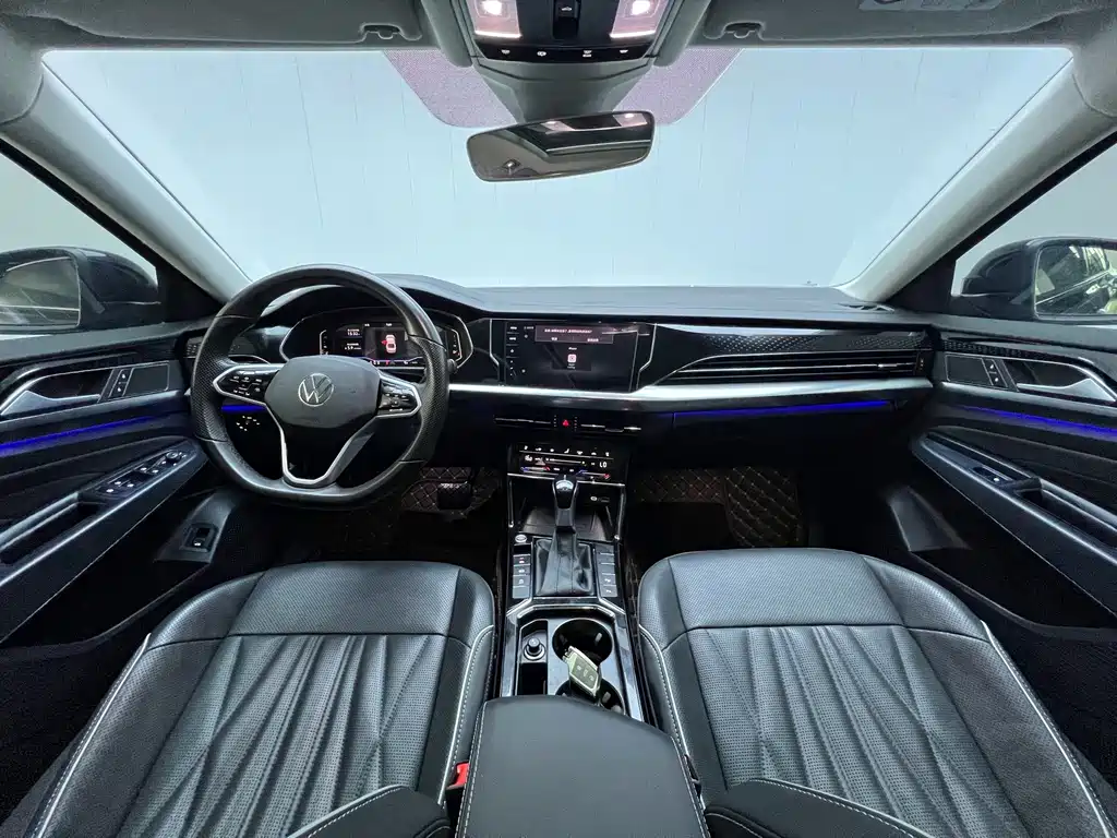 Volkswagen Passat — фото 6