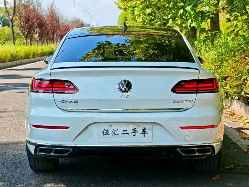 Volkswagen CC — фото 17