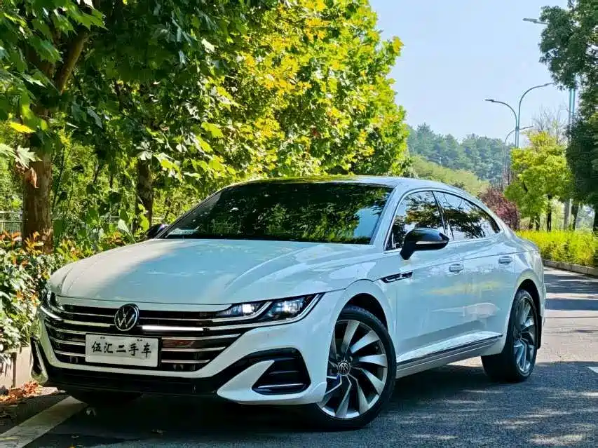 Volkswagen CC — фото 3