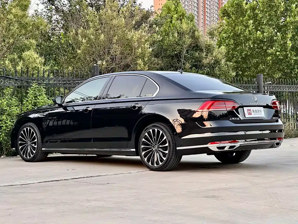 Volkswagen Phideon — фото 8